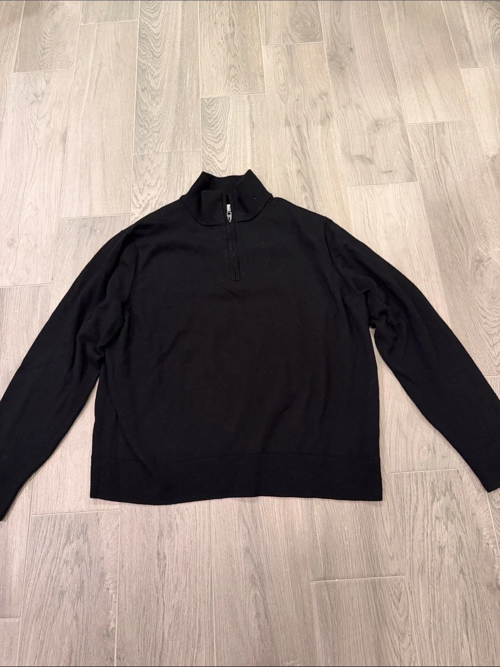 Banana Republic Men’s Black Quarter-Zip Sweater Size XL